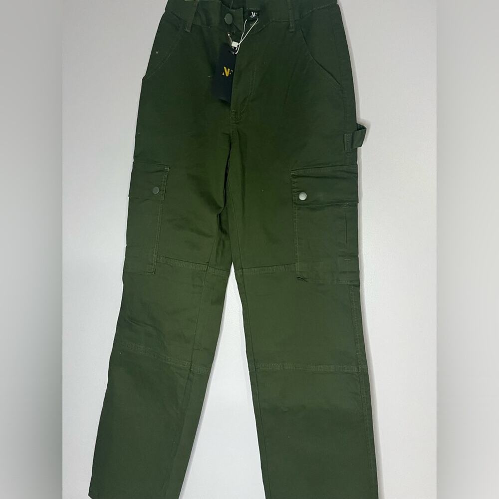 NVfelix Boutique Cargo pants size small